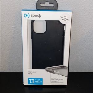 SPECK Pro iPhone 11 Pro Max case